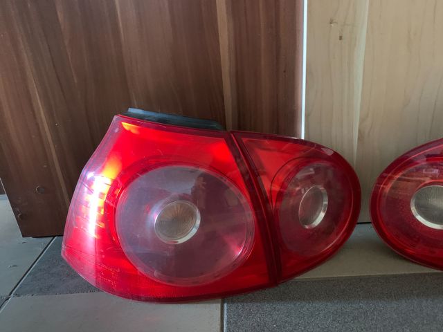 bontott VW GOLF V Hátsó Lámpa Szett
