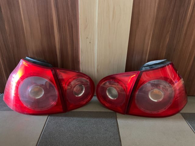 bontott VW GOLF V Hátsó Lámpa Szett