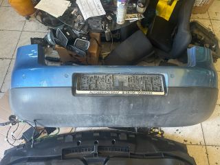 bontott VW GOLF V Hátsó Lökhárító (Részeivel)