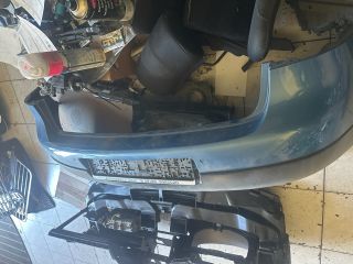 bontott VW GOLF V Hátsó Lökhárító (Részeivel)