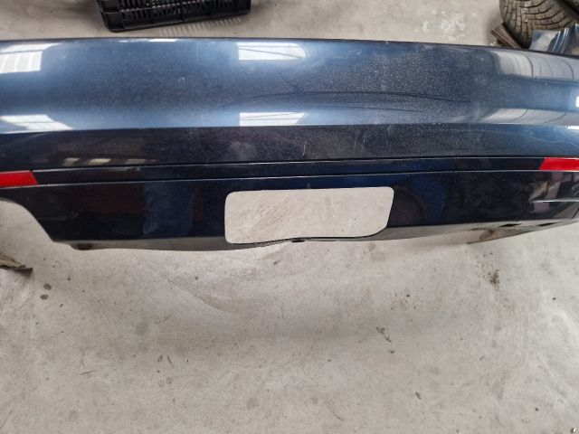 bontott VW GOLF V Hátsó Lökhárító (Részeivel)