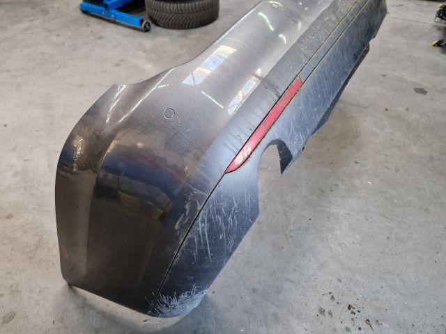 bontott VW GOLF V Hátsó Lökhárító (Részeivel)