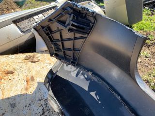 bontott VW GOLF V Hátsó Lökhárító (Részeivel)