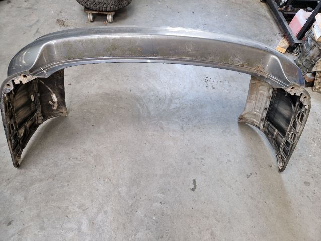 bontott VW GOLF V Hátsó Lökhárító (Részeivel)