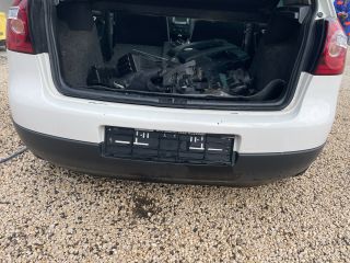 bontott VW GOLF V Hátsó Lökhárító (Részeivel)