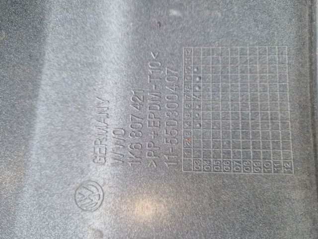 bontott VW GOLF V Hátsó Lökhárító (Részeivel)