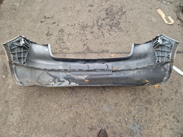 bontott VW GOLF V Hátsó Lökhárító (Részeivel)