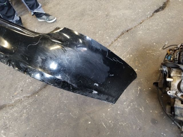 bontott VW GOLF V Hátsó Lökhárító (Üresen)