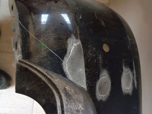 bontott VW GOLF V Hátsó Lökhárító (Üresen)