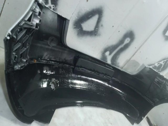 bontott VW GOLF V Hátsó Lökhárító (Üresen)