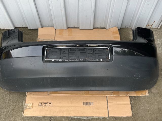 bontott VW GOLF V Hátsó Lökhárító (Üresen)