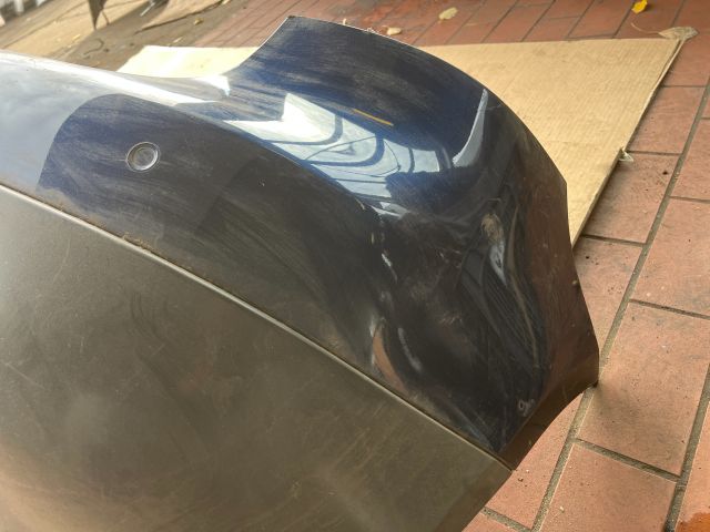 bontott VW GOLF V Hátsó Lökhárító (Üresen)