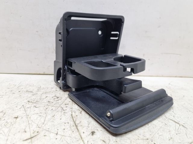 bontott VW GOLF V Hátsó Pohártartó