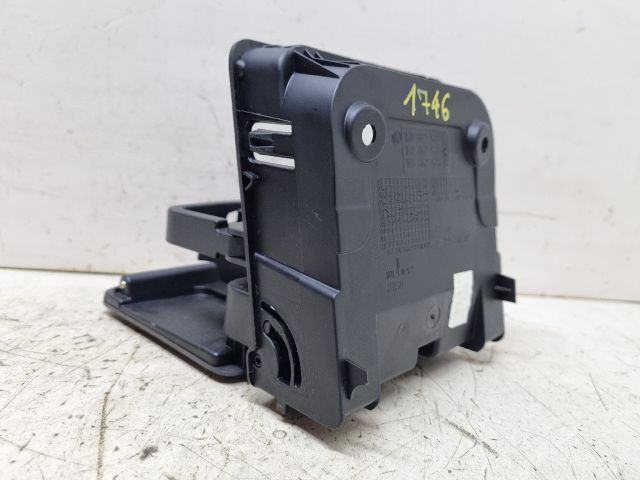 bontott VW GOLF V Hátsó Pohártartó