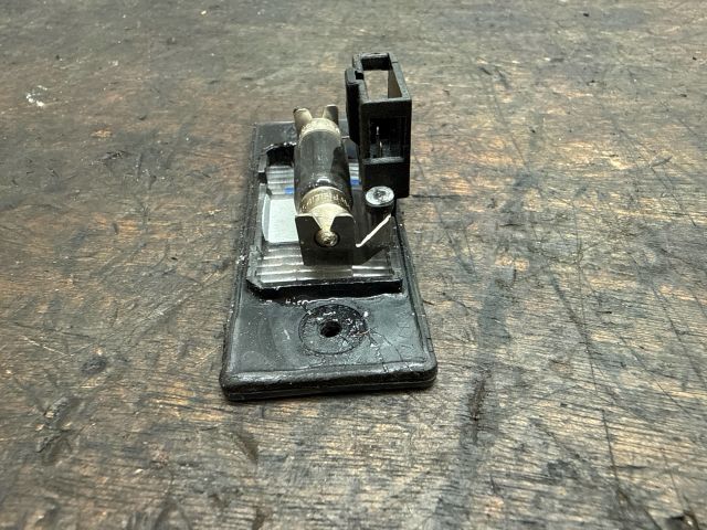 bontott VW GOLF V Hátsó Rendszámtábla Világítás