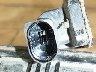 bontott VW GOLF V Hátsó Rendszámtábla Világítás