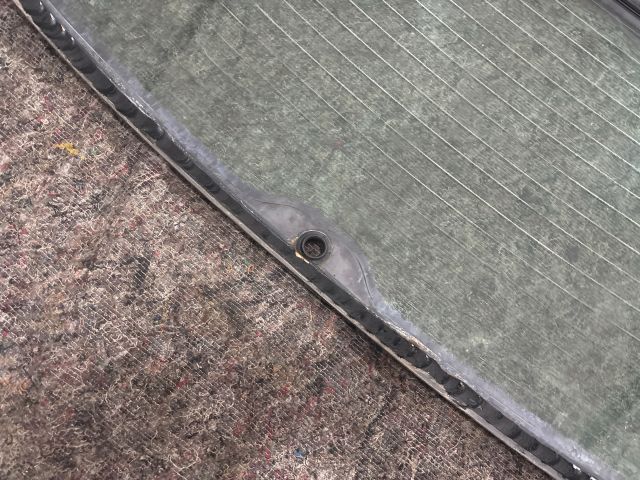 bontott VW GOLF V Hátsó Szélvédő