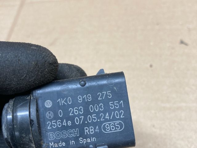 bontott VW GOLF V Hátsó Tolatóradar Fej