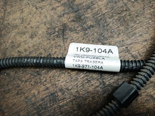 bontott VW GOLF V Hátsó Tolatóradar Szett