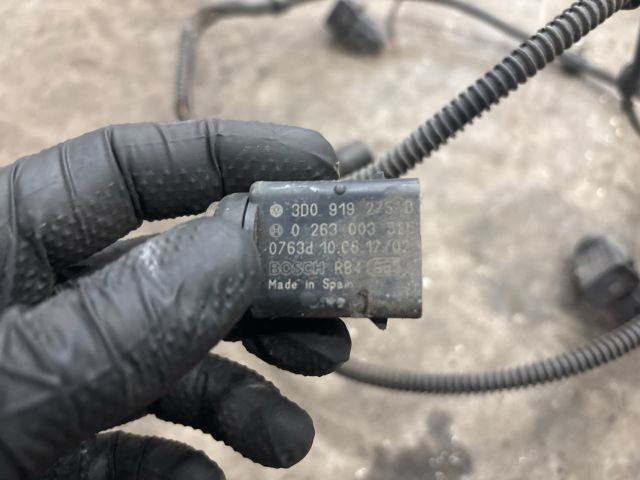 bontott VW GOLF V Hátsó Tolatóradar Szett