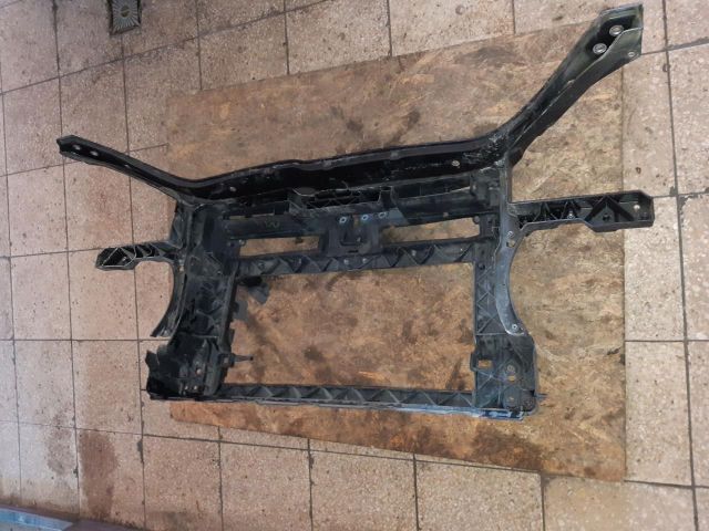 bontott VW GOLF V Homlokfal (Üres lemez)