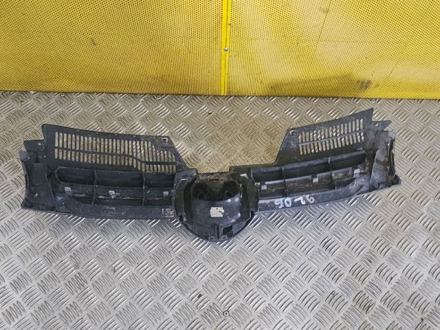 bontott VW GOLF V Hűtőrács