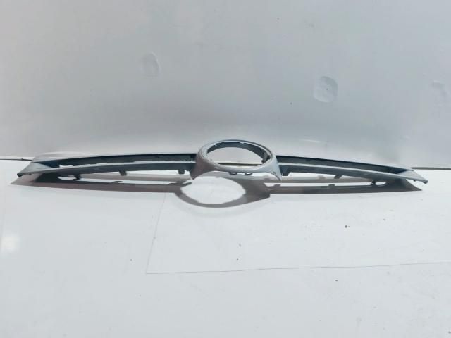 bontott VW GOLF V Hűtőrács