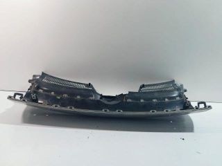 bontott VW GOLF V Hűtőrács