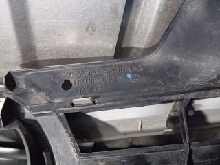 bontott VW GOLF V Hűtőrács