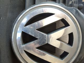 bontott VW GOLF V Hűtőrács