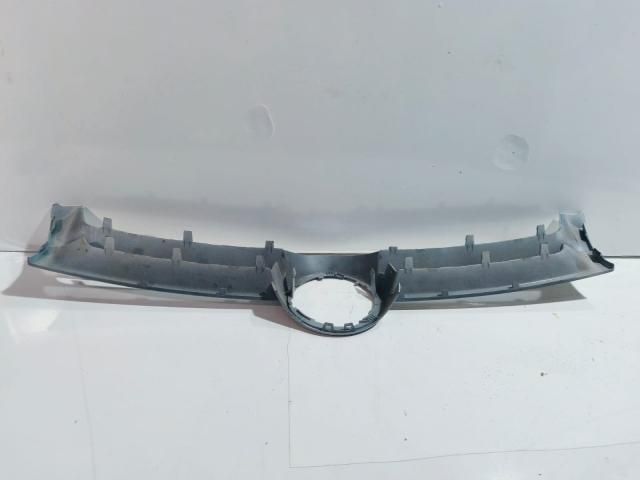 bontott VW GOLF V Hűtőrács