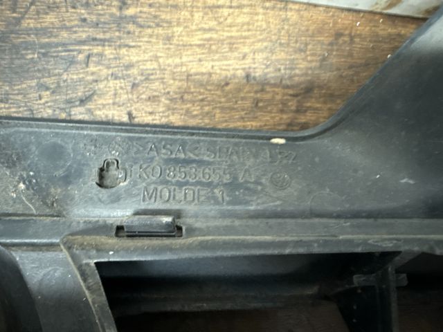 bontott VW GOLF V Hűtőrács