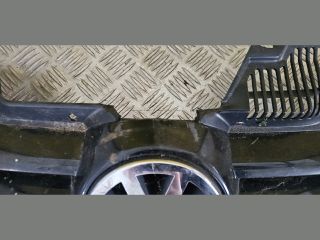bontott VW GOLF V Hűtőrács