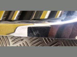 bontott VW GOLF V Hűtőrács