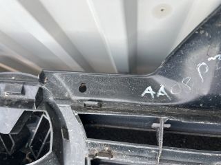 bontott VW GOLF V Hűtőrács