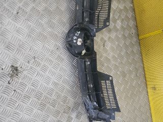 bontott VW GOLF V Hűtőrács