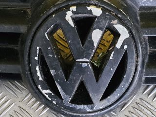 bontott VW GOLF V Hűtőrács