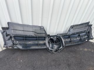 bontott VW GOLF V Hűtőrács
