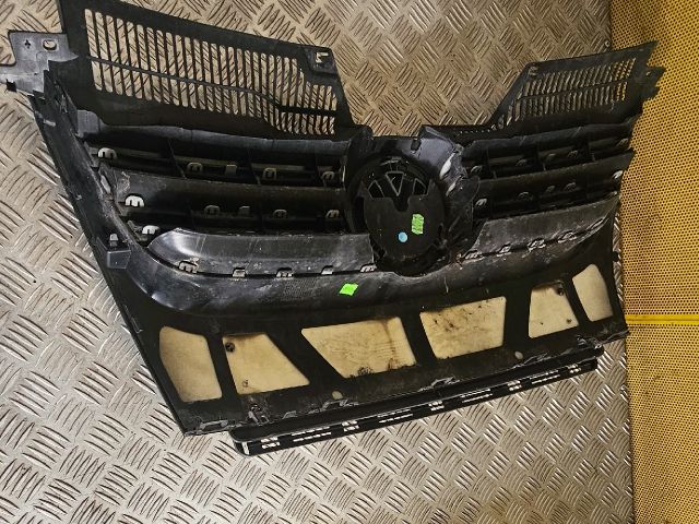 bontott VW GOLF V Hűtőrács