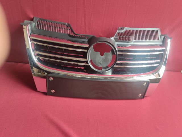 bontott VW GOLF V Hűtőrács