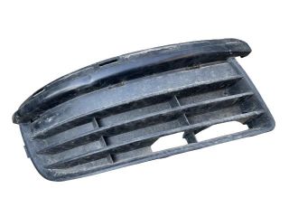 bontott VW GOLF V Hűtőrács