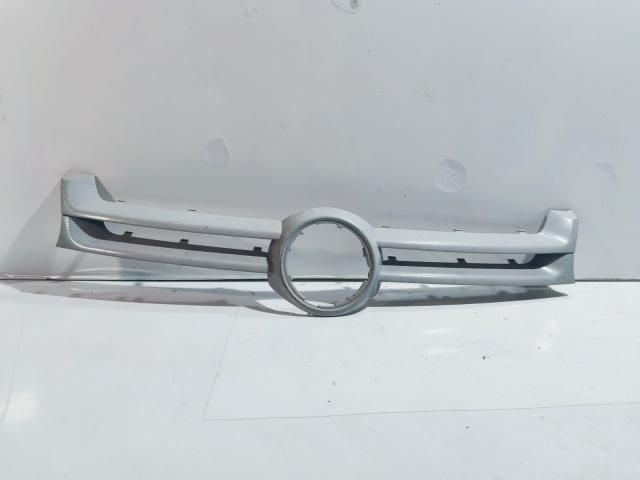 bontott VW GOLF V Hűtőrács