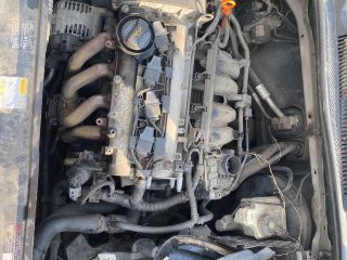 bontott VW GOLF V Hűtőventilátor Motor