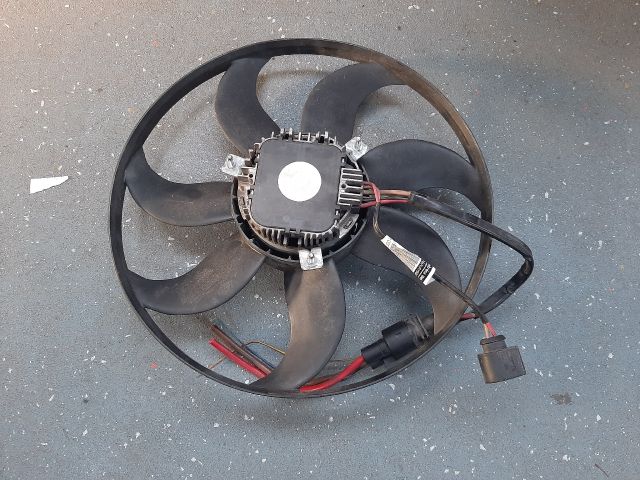 bontott VW GOLF V Hűtőventilátor