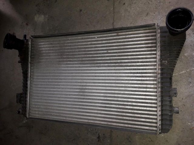 bontott VW GOLF V Intercooler