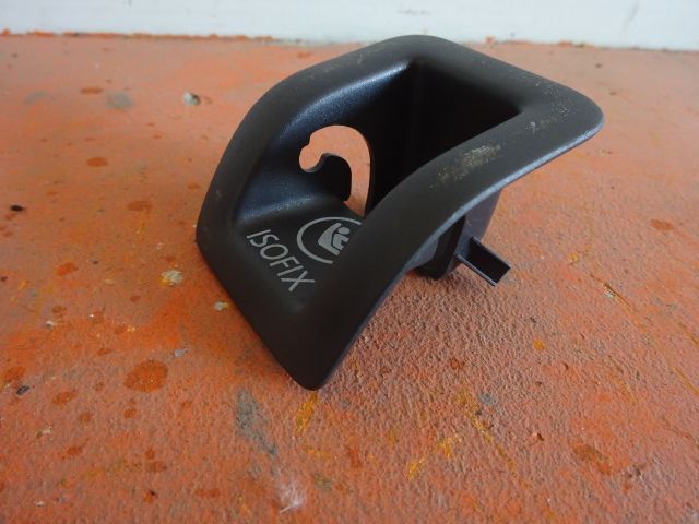 bontott VW GOLF V Isofix Rögzítő Burkolat