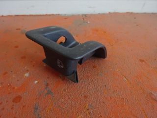 bontott VW GOLF V Isofix Rögzítő Burkolat