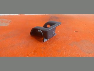 bontott VW GOLF V Isofix Rögzítő Burkolat