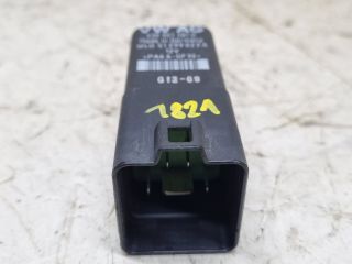 bontott VW GOLF V Izzító Relé