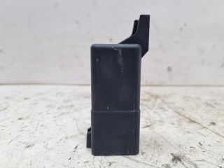bontott VW GOLF V Izzító Relé